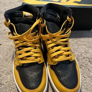 Air Jordan 1 Retro High OG 'Pollen'